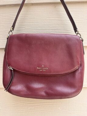 Kate Spade New York Maroon Pebbled Leather Zipper Fold-over Crossbody Bag C35